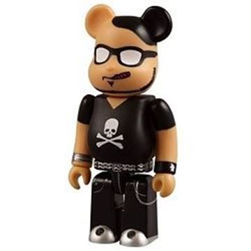 图片 2007 HMV Fantastic Plastic Machine BE@RBRICK