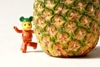 图片 2010 CLOT Levis 熱帶水果菠蘿 400% BE＠RBRICK